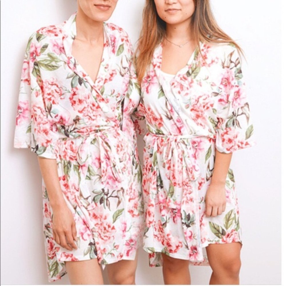 Show Me Your Mumu Brie Floral Robe Garden of Blooms One Size - Picture 12 of 12